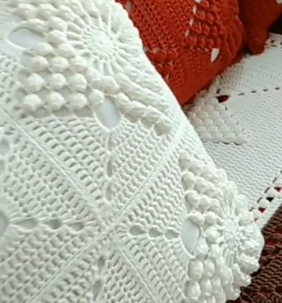 Bed Spread with 2 Pillow Covers & one cushion Cover - Image 5