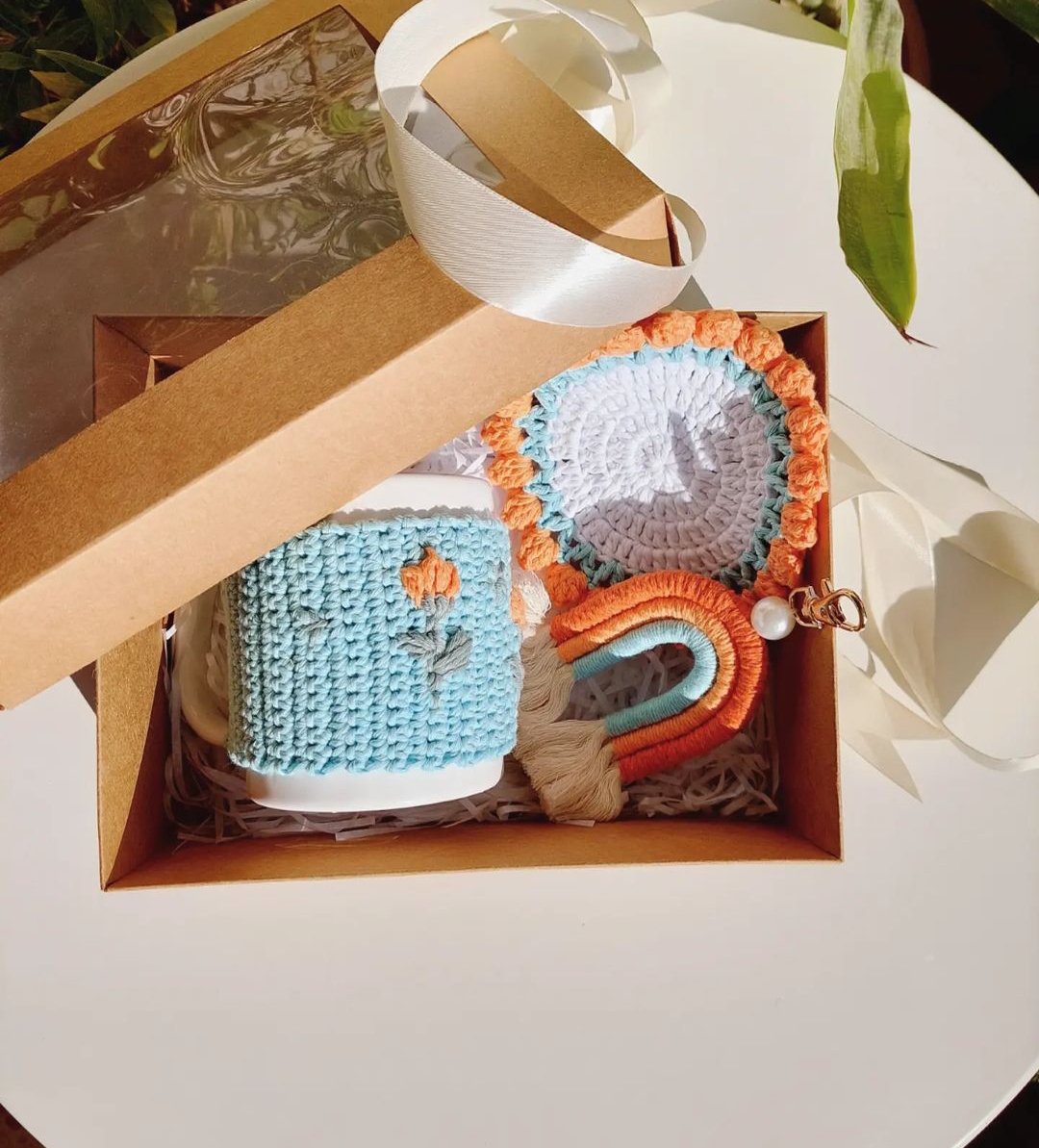 Mug Warmer with Coaster and Keychain