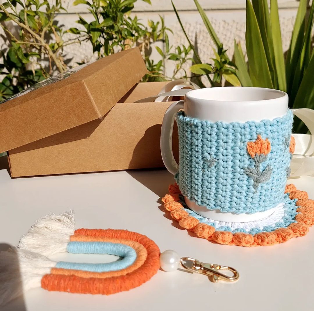 Mug Warmer with Coaster and Keychain - Image 3