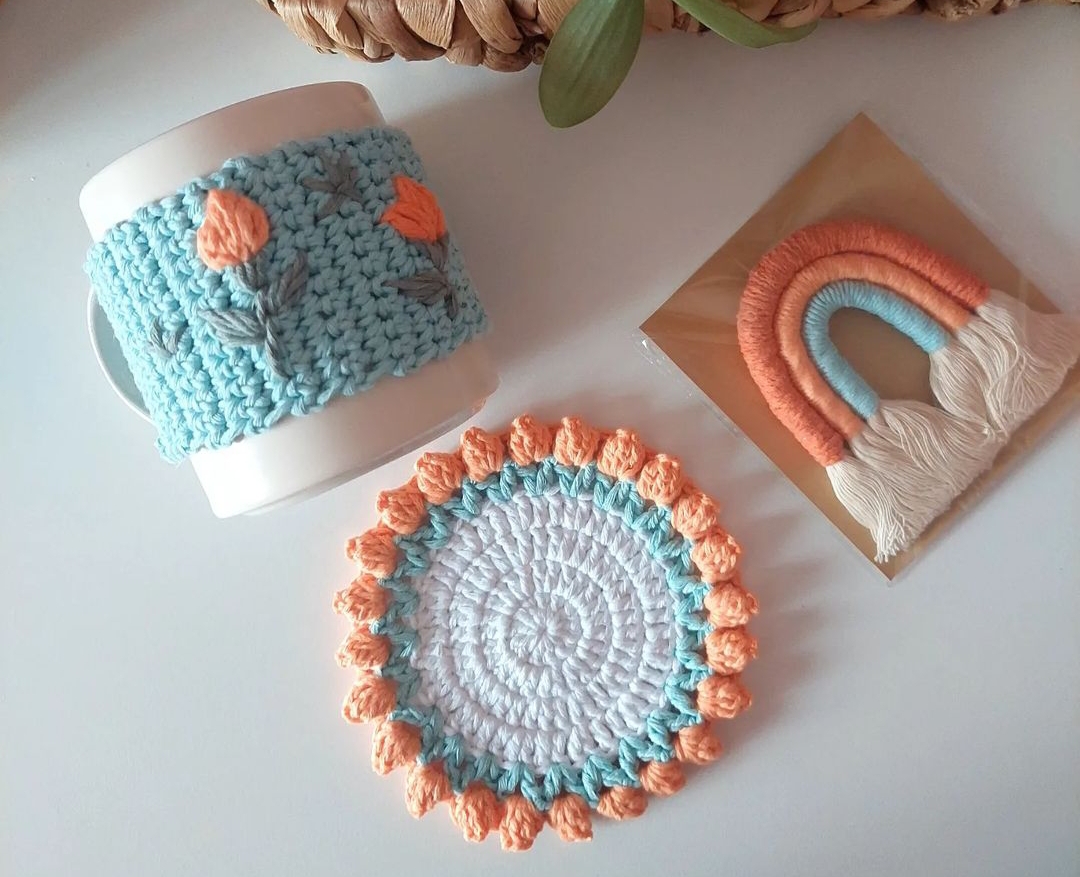 Mug Warmer with Coaster and Keychain - Image 4