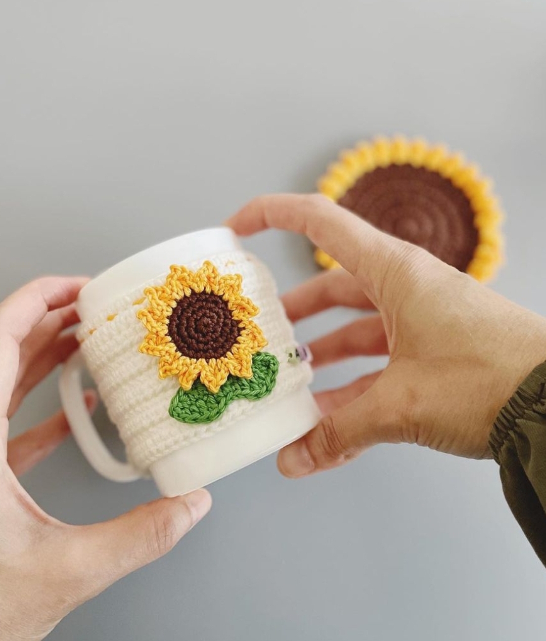 Mug Cover / Warmer with Coaster