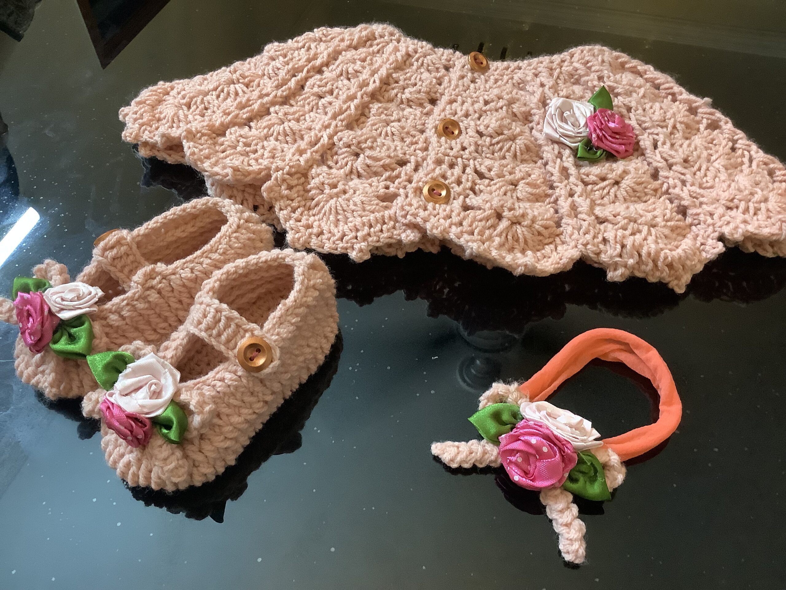 Sweet Serenity: Crochet Baby Girl Poncho and Booties - Image 4
