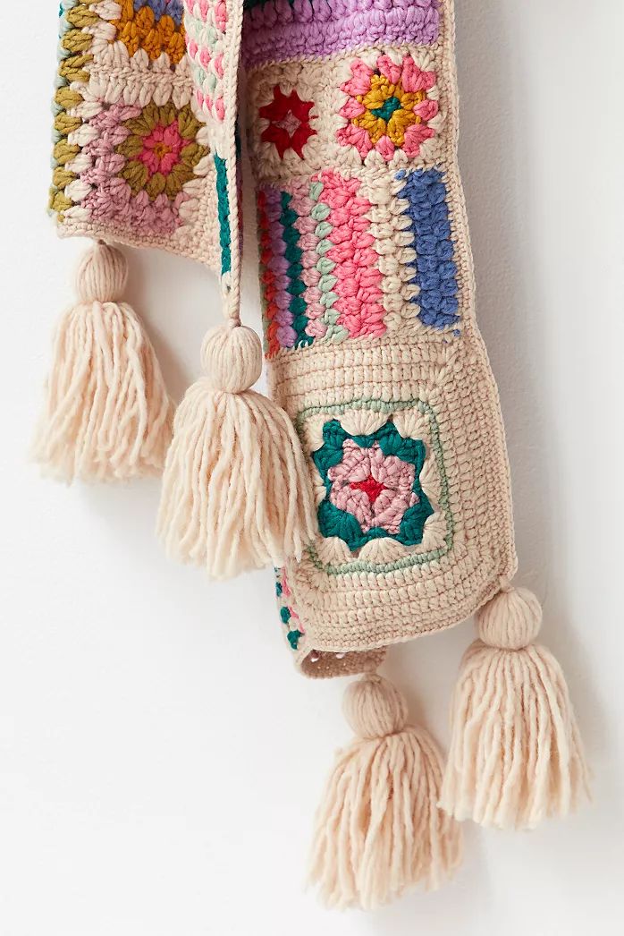 Hand-Crocheted Scarf for Ladies | Elegant Design in Beautiful Colors - Image 3